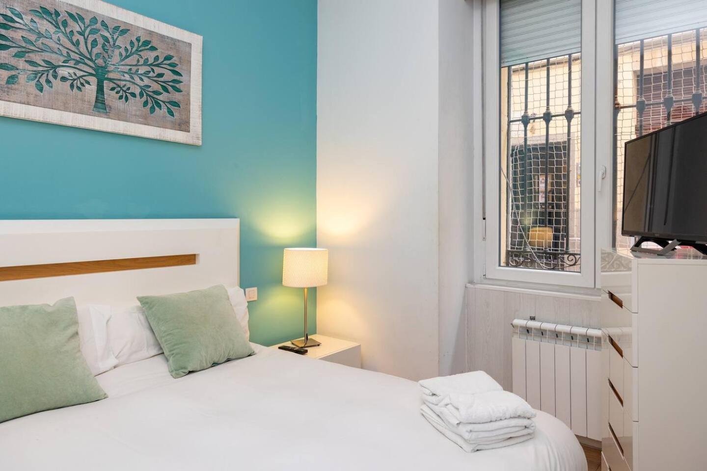 Modern And Spacious-2Bedrooms 1Bathroom-Malasana Madri Exterior foto