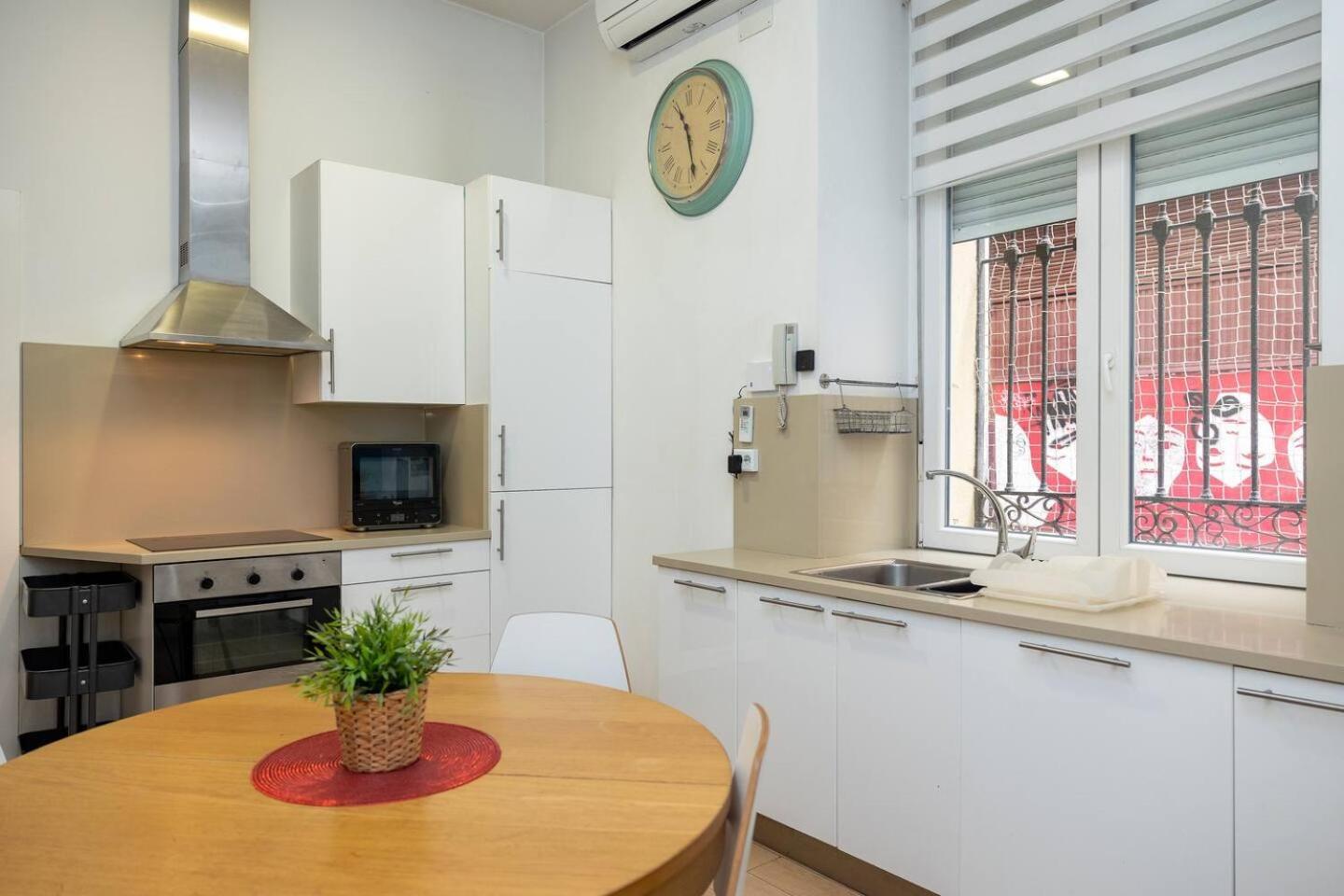 Modern And Spacious-2Bedrooms 1Bathroom-Malasana Madri Exterior foto
